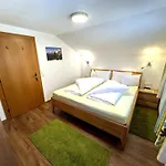 Haus Troger Lejlighed St Jakob in Defereggen