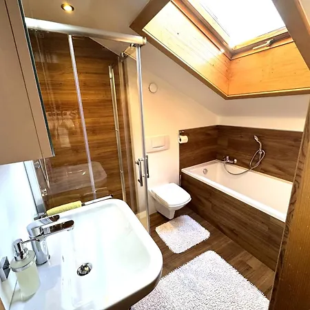 Haus Troger Apartment *