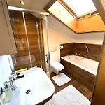 Haus Troger Apartment *